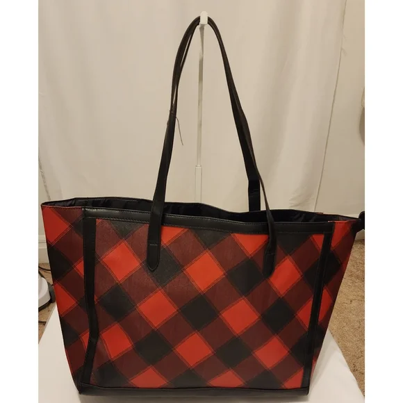 Victoria's Secret Purse - Picture 4 of 5